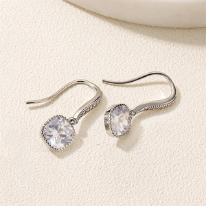 ต่างหูแฟชั่น RAKOL รุ่น EP5268 ปี 2025 ต่างหูทรงสี่เหลี่ยมประดับเพชรคิวบิกเซอร์โคเนียระยิบระยับสำหรับผู้หญิง ต่างหูเงินแท้ 925 - Product Image 2