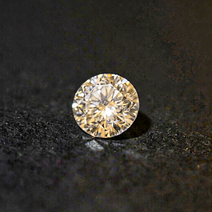 Diamant de laboratoire CVD rond 5 carats F VVS1 certifié IGI, taille excellente 3EX, pour fabricant de bagues de fiançailles et de bijoux fins - Vente en gros - Product Image 1