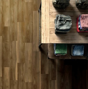 Revêtement de sol LVT extra épais à coller, en vinyle, pour couloirs commerciaux, aéroports, usage intensif, longue durée de vie. - Product Image 6