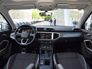 <span class=keywords><strong>Audi</strong></span> <span class=keywords><strong>Q3</strong></span> SUV Usado, 5 Plazas, Gasolina, Automático de 7 Velocidades, Neumáticos R17, 5 Puertas, Asientos de Cuero, Volante a la Izquierda, <span class=keywords><strong>Precio</strong></span> Económico - Product Image 4