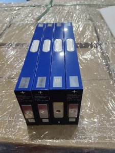 De <span class=keywords><strong>3</strong></span>,2V 91,5Ah speciale lithiumbatterij voor elektrische tweewielers, merk Guoxuan High-Tech, met een levensduur van 3000 cycli. - Product Image 3