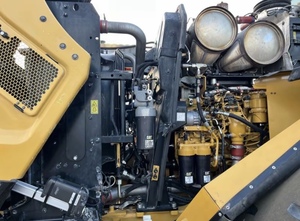 Chargeuse sur pneus Caterpillar 966G d'occasion, 6 tonnes, pour travaux lourds, construction, exploitation minière, moteur, pompe, modèle 2021, 195 kW - Product Image 6