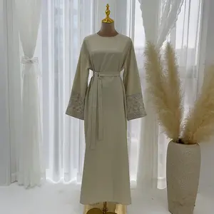 2024新しいリネンアバヤ刺繍クローズドアバヤ卸売イスラム服控えめなドバイアバヤ女性イスラム教徒のドレス