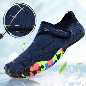 Chaussettes Aqua légères les plus vendues pour la plage et la piscine <span class=keywords><strong>Chaussures</strong></span> <span class=keywords><strong>de</strong></span> pataugeoire pieds nus à séchage rapide avec sensation pieds nus - Product Image 2