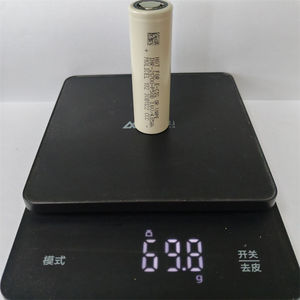 Baterai Baru 50A INR21700 P50B 5000mAh 3.6V 50A Molicel 21700 P50B untuk Paket Baterai Peralatan Tenaga Listrik EV Hypercar - Product Image 1