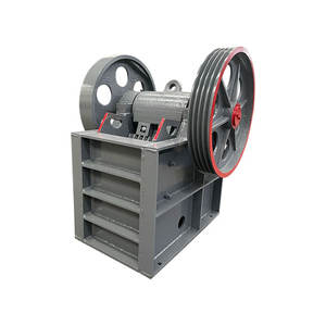 Concasseur de pierres mobile avec une capacité de 3 à 200 T/H pour diverses roches, petit concasseur à mâchoires à moteur diesel - Product Image 1