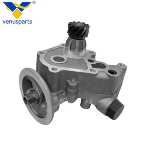 4D32 Engine Parts Oil Pump ME014603 26100-41000 With Single Filter