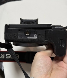 Máy ảnh kỹ thuật số APS-<span class=keywords><strong>C</strong></span> CMOS chuyên nghiệp R10 với video Full HD 4K, zoom quang họ<span class=keywords><strong>c</strong></span> 31x-40x, màn hình 2-3 inch, thẻ nhớ SM - Product Image 4