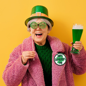 2Pcs Jumbo Nút Trang Trí Sắt Pins Hạnh Phúc Saint Patrick Của Ngày Vòng Phù Hiệu Tùy Chỉnh Bán Buôn Ve Áo Trang Trí Hot Bán - Product Image 1