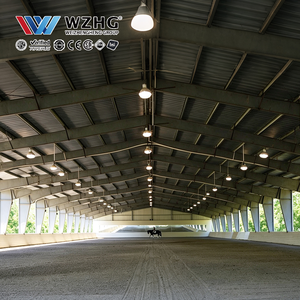 Grande arène d'entraînement équestre à grande portée avec structure en acier préfabriquée et espace d'entraînement équestre intérieur clair - Product Image 1