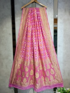 Premium 2,50 metros de largo suave puro Georgette Dupatta elegante brillo con detalles intrincados para ropa india y pakistaní - Product Image 4