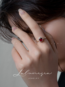 Engagement Wedding Ring 14K mạ vàng 925 sterling Silver Red cubic zircon Đá Nhẫn cho gomen cô gái - Product Image 3