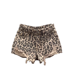 Shorts en jean léopard taille haute pour femme Viviblook, coupe trapèze, à franges, jambe large, style vintage, avec ourlet à pompons, idéal pour l'été - Product Image 1