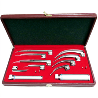 Set Laringoskop Elektrik Medivolve MI-S-608 9 Bilah Macintosh Miller Bahan Stainless Steel Gagang Konvensional Lengkap untuk Anestesi