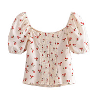 Camiseta con estampado de cerezas pequeñas personalizada, top sexy con cuello cuadrado pequeño, top corto de manga abombada, ropa elegante para niña