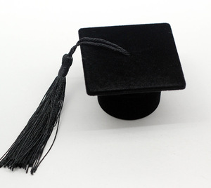 Scatola <span class=keywords><strong>per</strong></span> Anelli a Forma di Cappello da Dottore 2024, Carina, in Velluto, <span class=keywords><strong>Regalo</strong></span> di Laurea, Contenitore <span class=keywords><strong>per</strong></span> Proposta di Matrimonio, Cerimonia di Fidanzamento - Product Image 6
