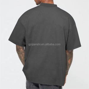 T-shirt unisexe blanc vierge vintage à col montant, coupe ample et oversize pour homme, en coton épais à épaules tombantes - Product Image 1
