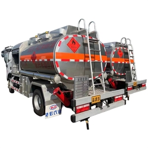 Camion de ravitaillement <span class=keywords><strong>d</strong></span>'avions en alliage <span class=keywords><strong>d</strong></span>'aluminium 4x2 de 5000 litres, petit modèle, <span class=keywords><strong>prix</strong></span> usine, pour hélicoptères et avions - Product Image 4