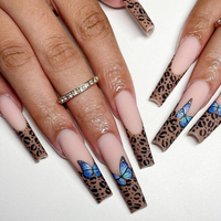 Faux ongles à presser fabriqués à la machine, longs, carrés, style français, avec strass, motifs flamme, cœur, léopard, papillon, réutilisables, OEM ODM, vente en gros