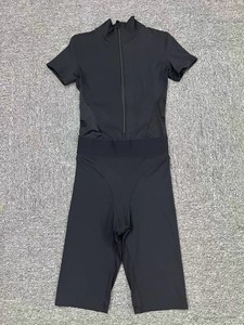 Nouvelle conception de vêtements de fitness, combinaison de yoga une pièce, compression, évacuation de l'humidité, short à manches courtes pour la salle de sport, combinaison de yoga - Product Image 5