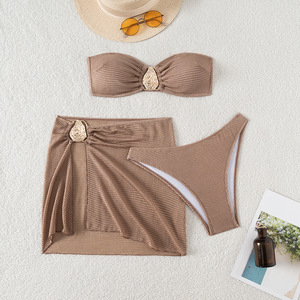 Conjunto de Bikini de 3 Piezas con Estampado a Cuadros Sanya, Estilo Europeo Americano, Top de Tubo Metálico, Falda Dividida, Traje de Baño de Secado Rápido y Alta Elasticidad para la Playa - Product Image 4