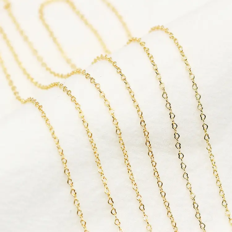 مصنع الجملة الخوخ شكل قلب مطلية بالذهب سلسلة من النحاس لصنع المجوهرات