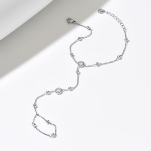 Gold inlaid zircon stainless steel finger linked <b>bracelet</b>, exquisite, niche, high-end, finger chain temperament, versatile - Product Image 4