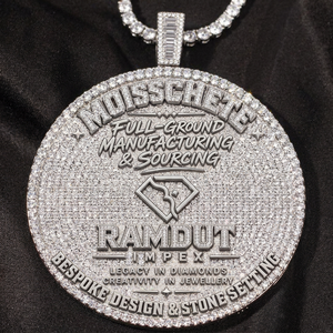 Pendentif médaillon personnalisé en or avec diamant naturel, collier avec photo personnalisée, breloque commémorative en diamant, cadeau pour mariage ou fête - Product Image 1