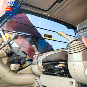 Excavatrice Hitachi ZX200 d'occasion, 20 tonnes, sur chenilles, avec bras long et godet robuste, idéale pour les travaux de terrassement profonds et les constructions lourdes - Product Image 3