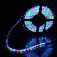 Ruban LED RVB Flexible 5m pour Rétroéclairage de Téléviseur Intelligent avec Connectivité USB, Télécommande et Interrupteur, Indice IP20, 5V