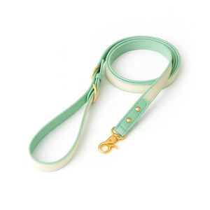 <span class=keywords><strong>Collar</strong></span> y correa para perro vegano de 2 colores personalizados de primera calidad, venta al por mayor, Correa larga de lujo para perro de cuero con accesorios - Product Image 2
