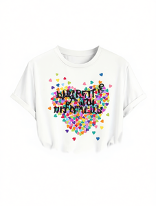 T-Shirt Crop da Donna alla Moda con Motivo a Cuori, in Puro Cotone, Casual, Manica Corta, Girocollo, Comoda per Tutte le Stagioni - Product Image 1