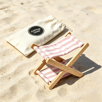 Repose-tête de plage pliable en bois rayé rose avec sac de rangement, oreiller portable en pin pour la plage, les voyages et la détente en extérieur