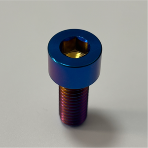 Bulloni esagonali a testa cilindrica in lega di titanio TC4 (Ti-6Al-4V) M5/M6/M8 modificati appositamente per Applicable/Surron/Yozma In10 - Product Image 5