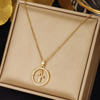 Collier de luxe en acier inoxydable étanche avec pendentif chrétien en pierres précieuses, plaqué or 18 carats, pendentif croix diamant