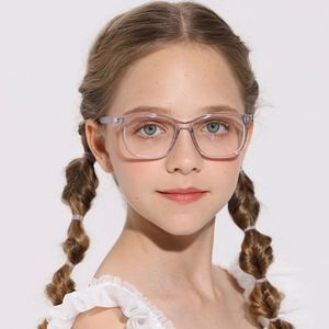 Gafas de Sol Transparentes Flexibles TR90 para Niños y Niñas, Modelo 2025, con Logotipo Personalizado, Gafas Ópticas Cuadradas Anti Luz Azul - Product Image 2
