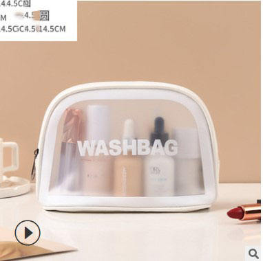 ครึ่งรอบสีขาว