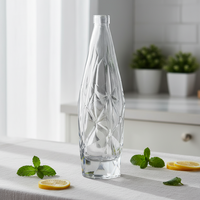 Bouteille d'eau en verre gaufré de luxe 500ml 750ml, Bouteille à boisson haut de gamme, Bouteille de jus en verre transparent personnalisée, Bouteille de tequila avec bouchon
