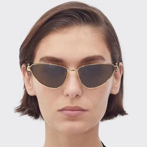 New Arrival Wholesale UV400 Retro Small <b>Frame</b> Designer Sunglasses Women Cat Eye Sunglasses 2023 - Product Image 6