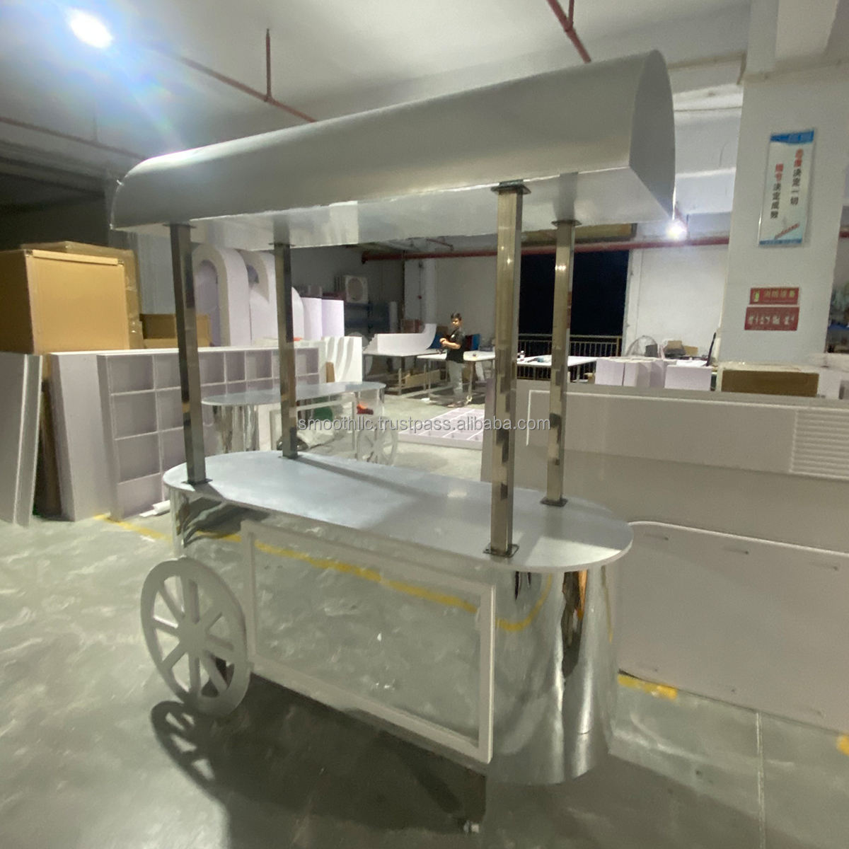 อะคริลิคสีเงิน