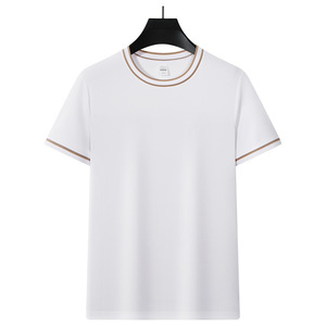 Camiseta básica de algodón para hombre: hecho de algodón de color sólido diseño discreto de alta calidad, ideal para un atuendo diario limpio - Product Image 1