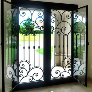 Porte d'entrée en fer forgé personnalisée avec monogramme pour résidences de luxe sur mesure et développements immobiliers exclusifs - Product Image 1