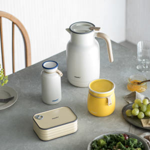 ¡La base de calidad fantástica gira suavemente! Frasco de vacío de mesa de acero inoxidable Latte 1,3 1.8L Cafetera manual portátil - Product Image 6