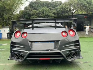Kit carrosserie en fibre de carbone Yicku Top Style pour <span class=keywords><strong>Nissan</strong></span> <span class=keywords><strong>GTR</strong></span> R35, état <span class=keywords><strong>neuf</strong></span>, pare-chocs avant, pare-chocs arrière, aileron de voiture, kits de mise à niveau du capot - Product Image 6