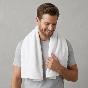 Serviette en tissu éponge EVERGREEN 700 GSM, coton biologique, épaisse, douce, absorbante, séchage rapide, écologique, pour hôtels et spas, vente en gros - Product Image 1