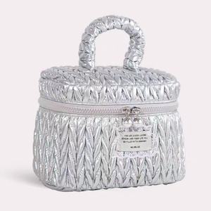 Multicolor <b>Quilted</b> <b>Makeup</b> <b>Bag</b> Set Durable Waterproof Nylon Multi-Strand Quilting Vehicle-logo For Travel - Product Image 6