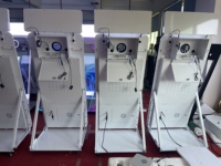 Cabina de Fotos con Espejo Mágico de 65 Pulgadas con Pantalla Táctil de 32/43 Pulgadas y Estuche de Transporte, Máquina de Espejo Selfie Portátil para Fiestas y Eventos