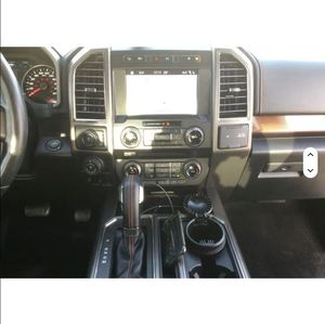 รถกระบะฟอร์ด F-150 แร็พเตอร์ ปี <span class=keywords><strong>2022</strong></span> เครื่องยนต์ <span class=keywords><strong>V6</strong></span> รถใหม่รับรองคุณภาพ ไม่เคยมีอุบัติเหตุ พร้อมขับ ไมล์น้อย สภาพดี - Product Image 4