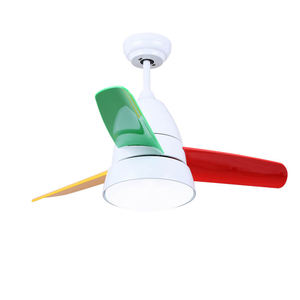 Offre spéciale pour la chambre des enfants, ventilateur-lampe de petite taille, 3 pales, moteur AC réglable à 3 vitesses, lumière LED avec télécommande - Product Image 2