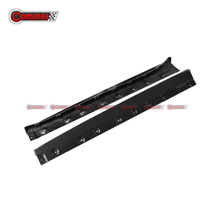 ชุดแต่งตัวถังรถยนต์คาร์บอนไฟเบอร์แบบแห้งสไตล์ OEM สำหรับ Porsche 991.2 GT3 RS ประกอบด้วยลิ้นหน้า สเกิร์ตข้าง ช่องระบายอากาศบังโคลน ฝาครอบกระจกมองข้าง และฝากระโปรงหน้า - Product Image 4